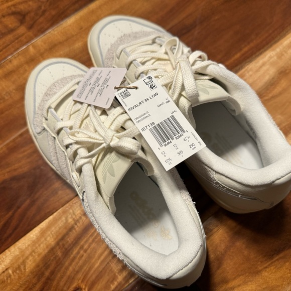 SOLD❗️- Adidas Rivalry 86 Low Off White/Orbit Grey IE7139 - Size 12.5 - Picture 14 of 16